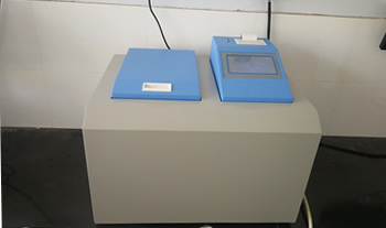 化验生物质颗粒热值仪_检测木屑燃料热量仪